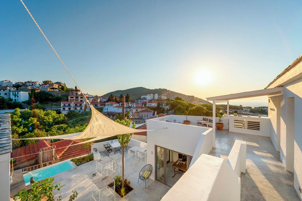 Althea Traditional Hotel