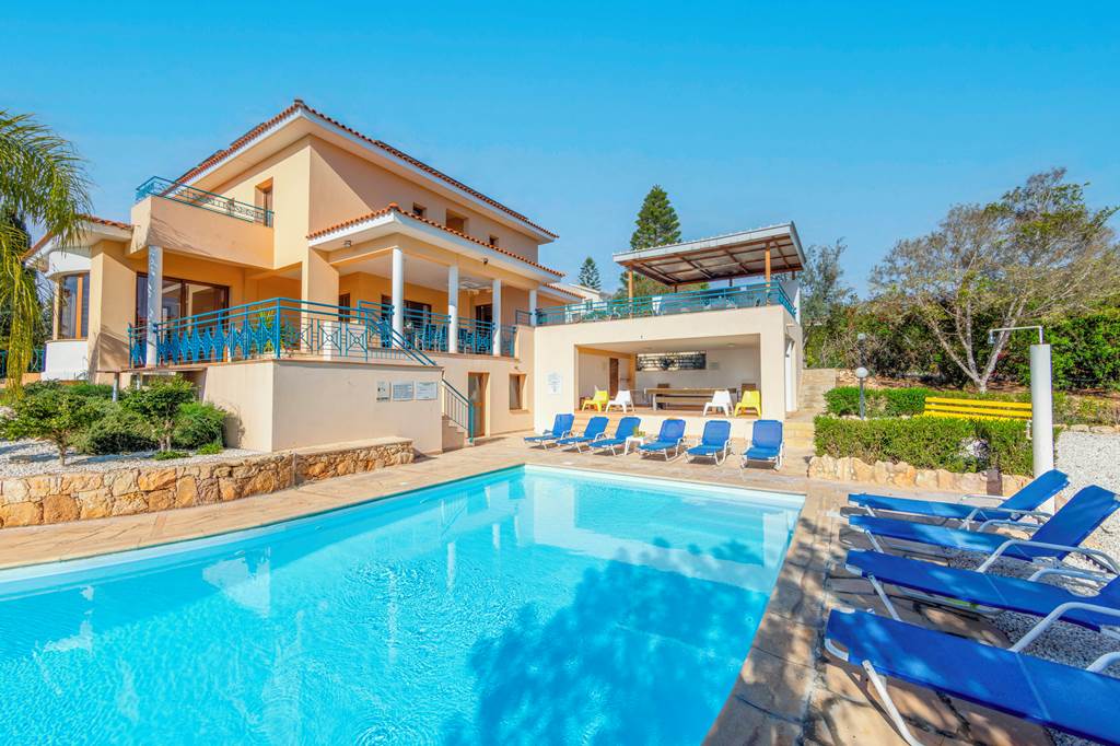 Apollon Zeus Villa