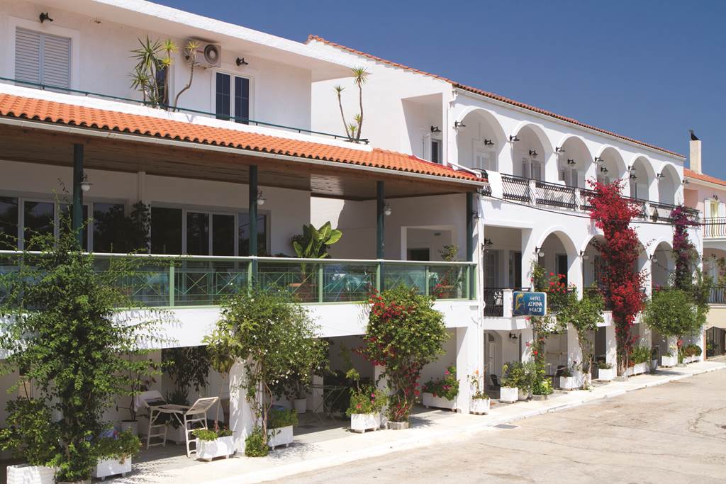 Athina Beach Hotel