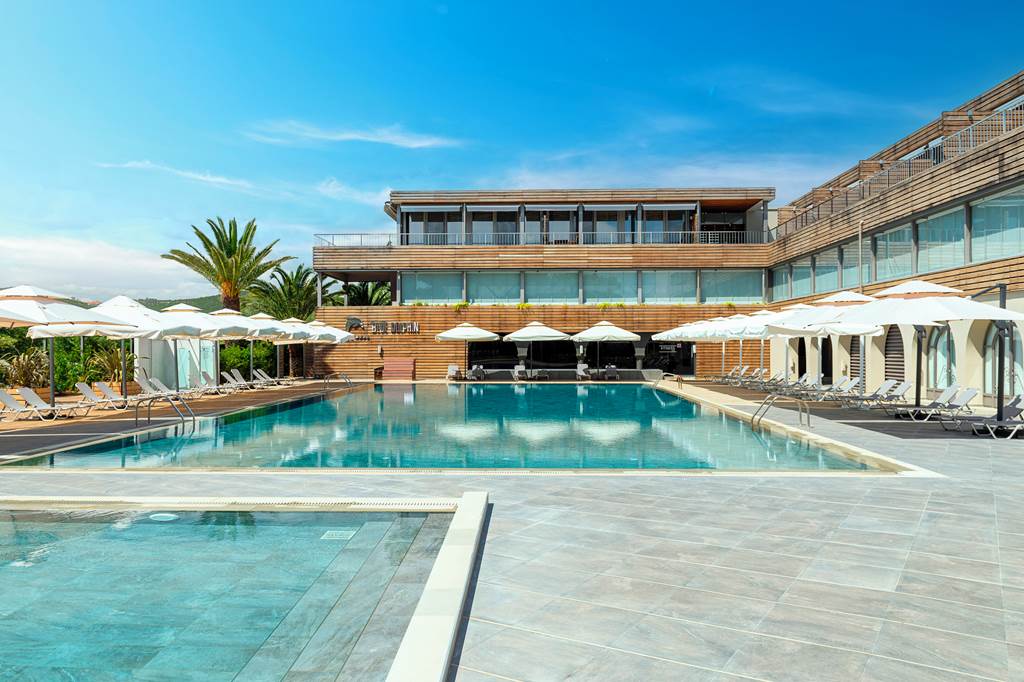 Blue Dolphin Hotel