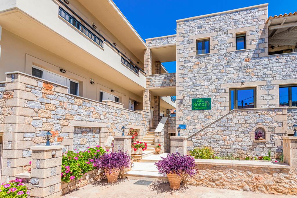 Bonos Apartments
