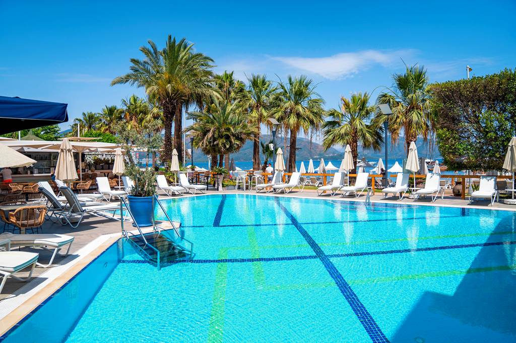 Cettia Beach Resort