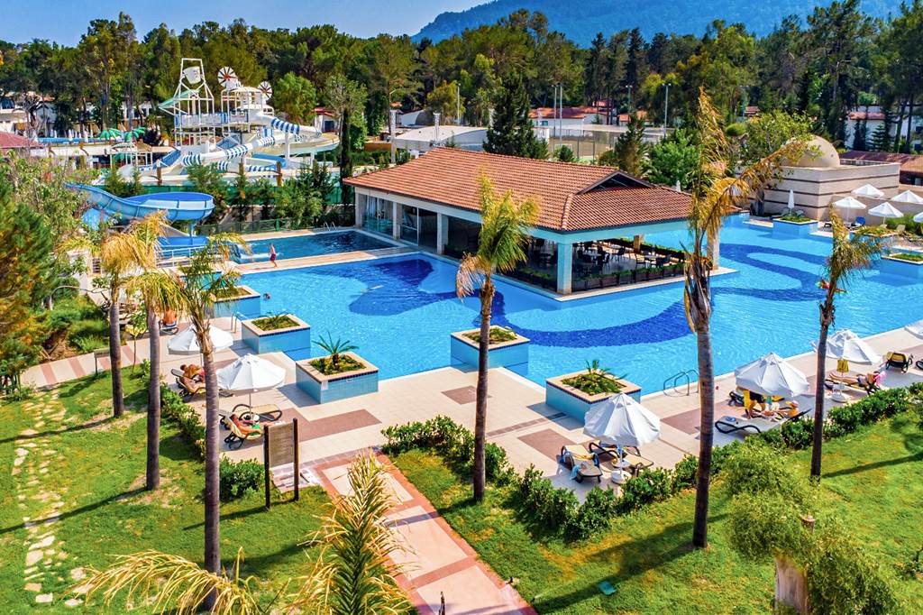 Champion Holiday Village