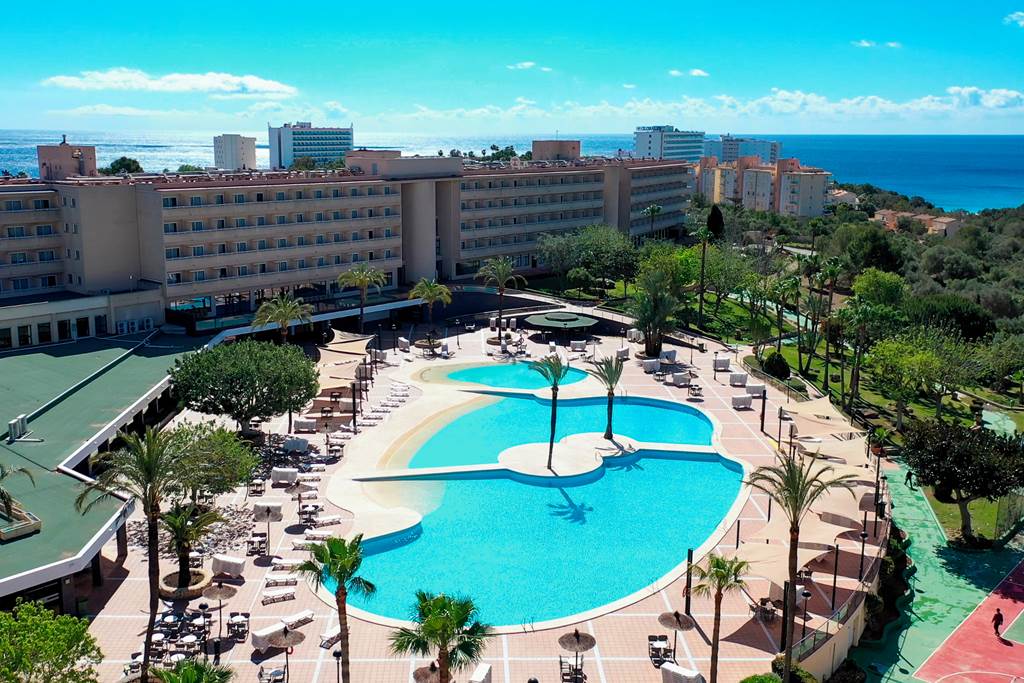 Club Cala Romani