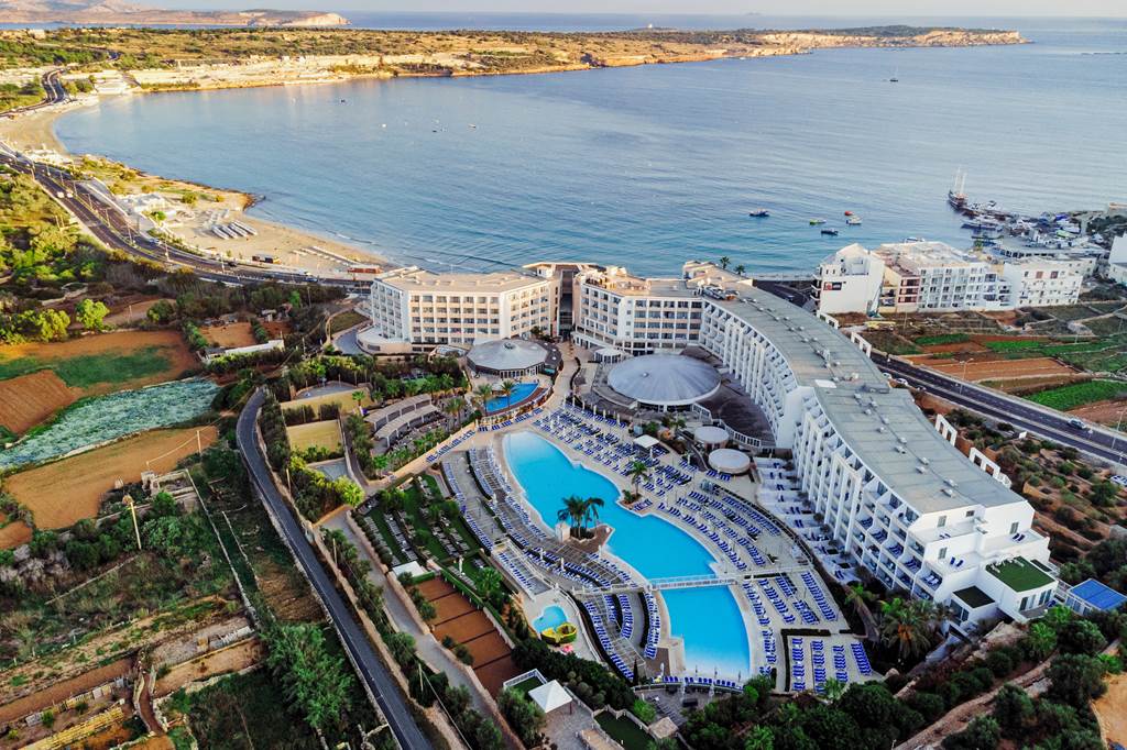 db Seabank Resort & Spa