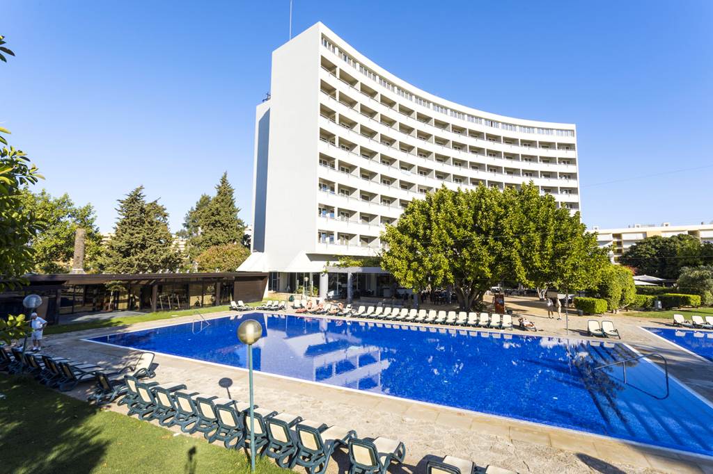 Dom Pedro Vilamoura