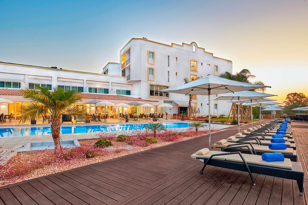 Dona Filipa Hotel