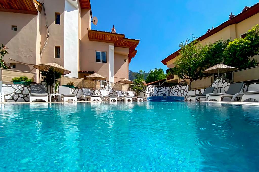 Eda Hotel