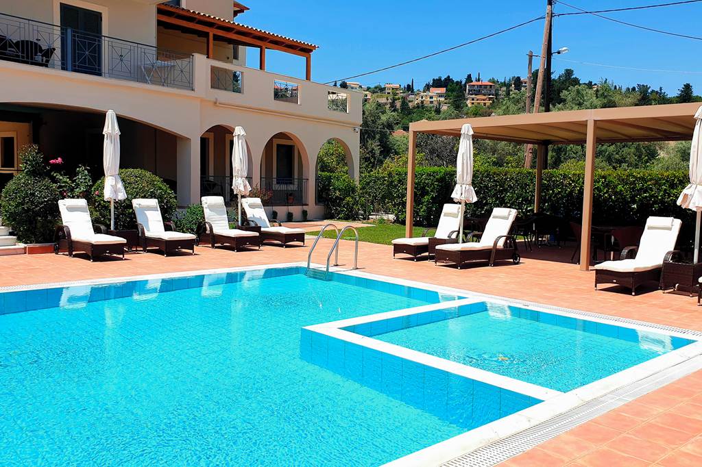 Eleana Hotel