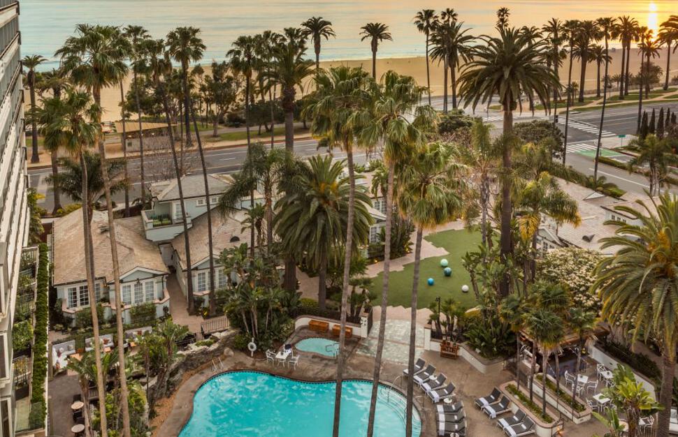 Fairmont Miramar