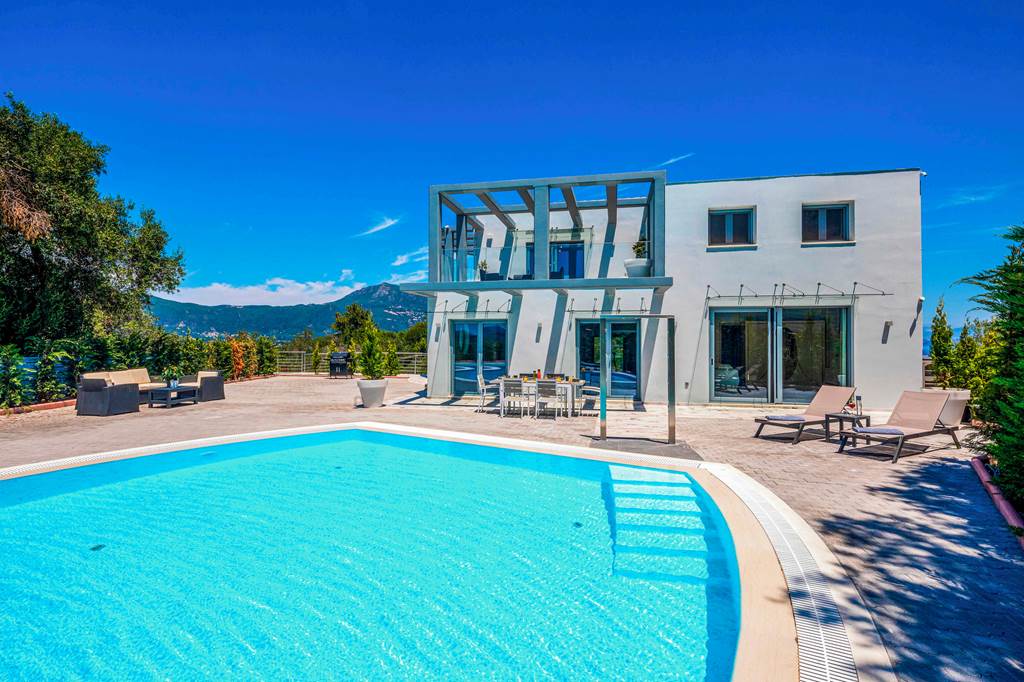 Five Stars Villa