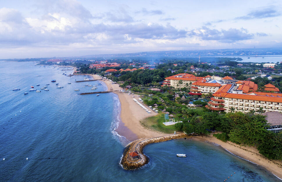 Grand Mirage Resort