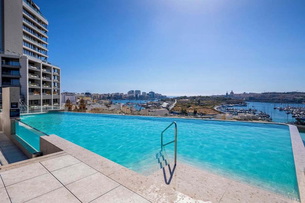 Grands Suites Hotel Residences & Spa