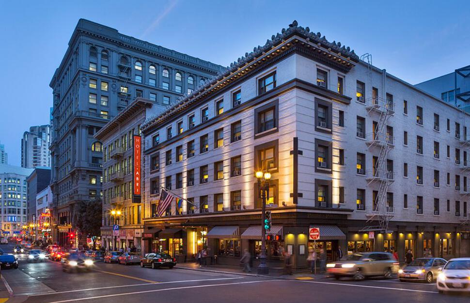Hotel Abri