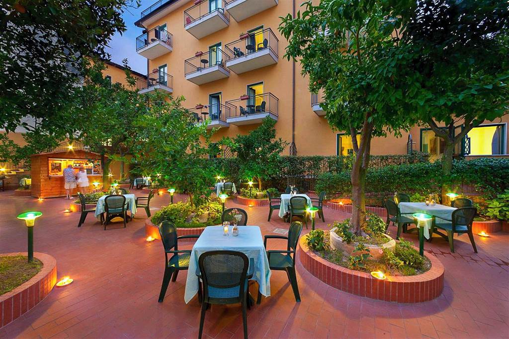 Hotel Astoria