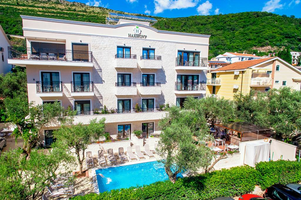 Hotel Harmony