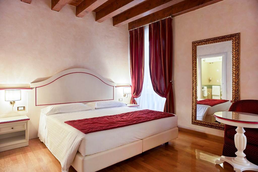 Hotel Mazzanti