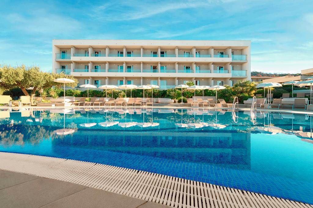 Hotel Pharos