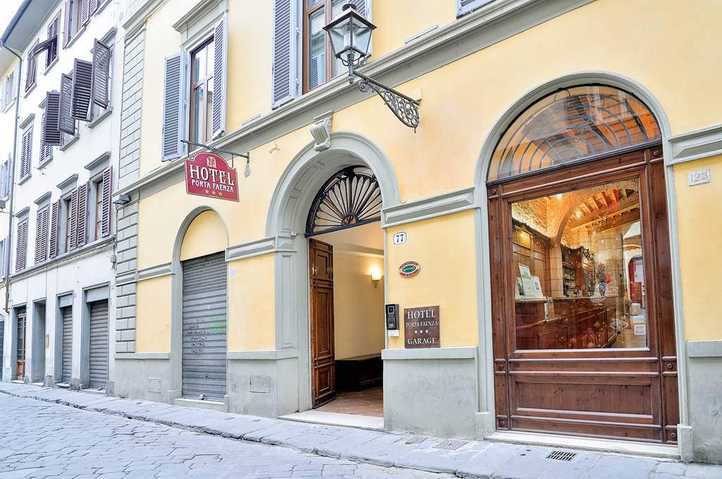 Hotel Porta Faenza