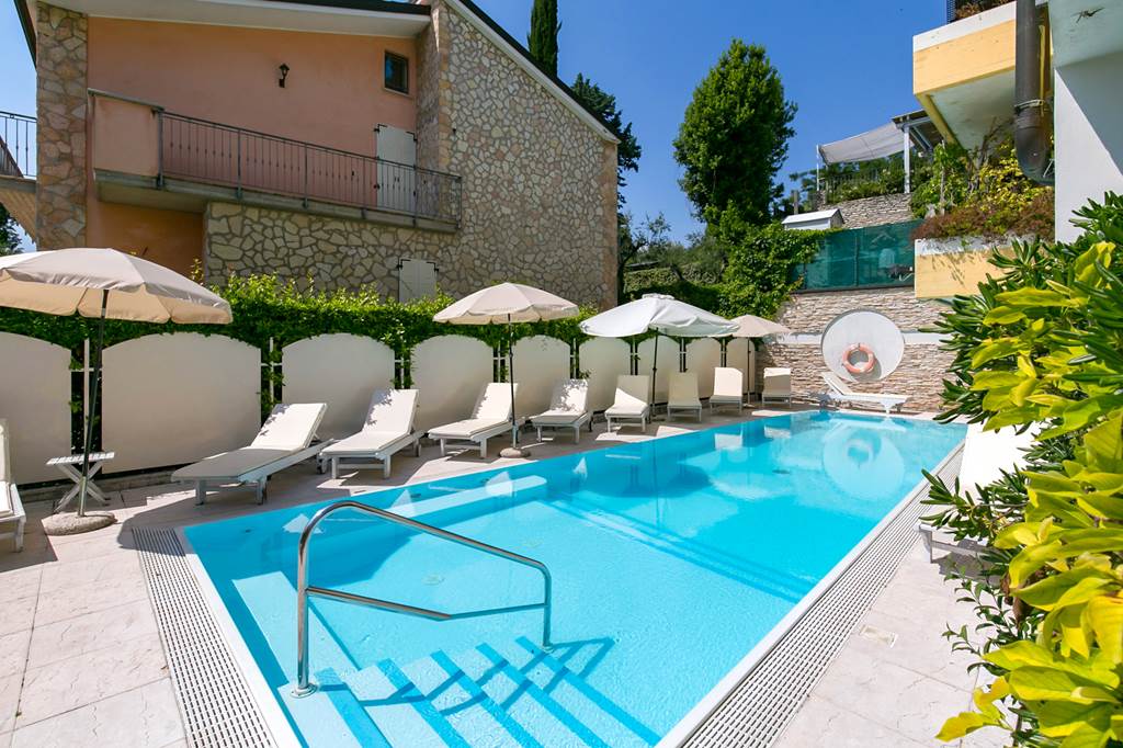 Hotel Serenella