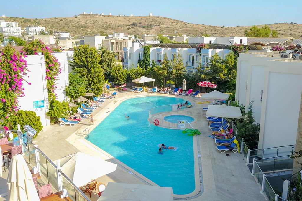 Hotel Serpina