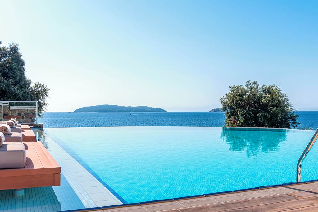 Kassandra Bay Suites