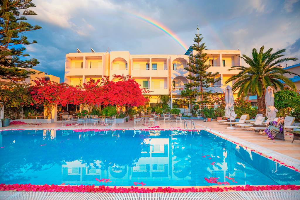 Kyparissia Beach