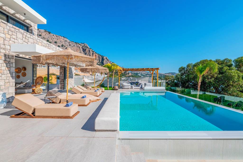 Lido White Villa