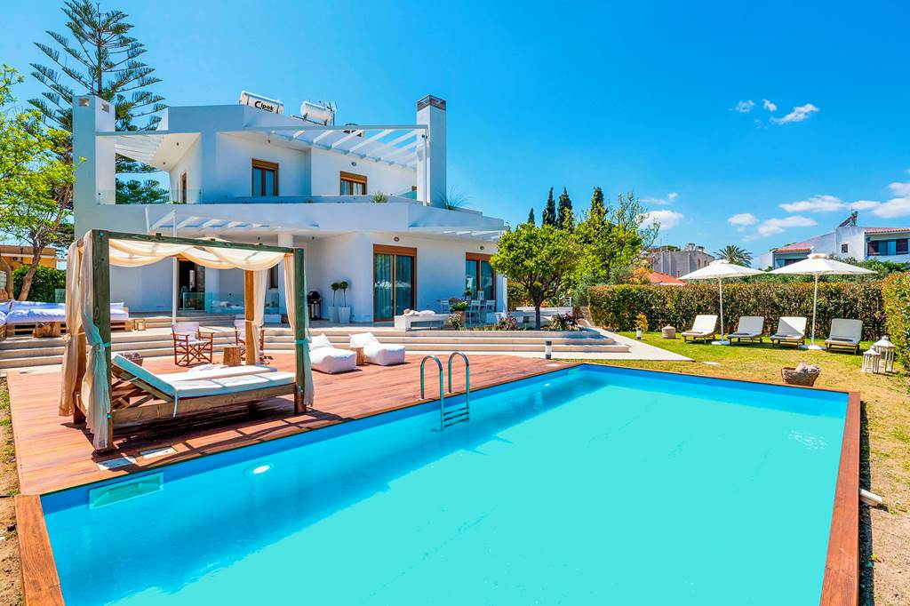 Love White Villa