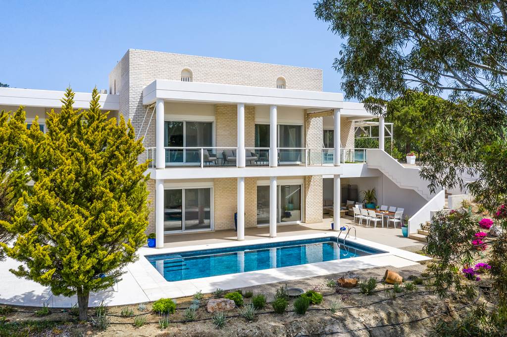 Pastida Hill Top Villa