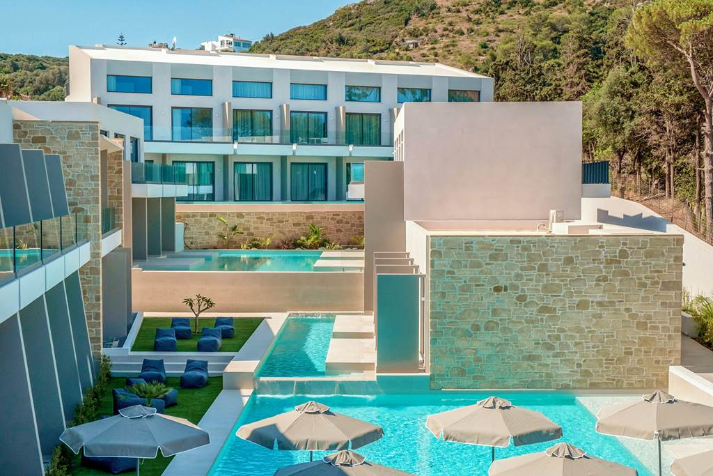 Phos Hotel