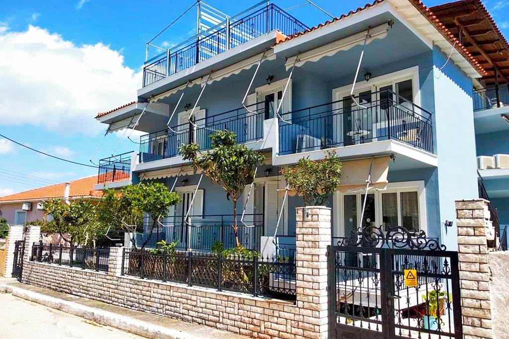 Poseidon Apartments