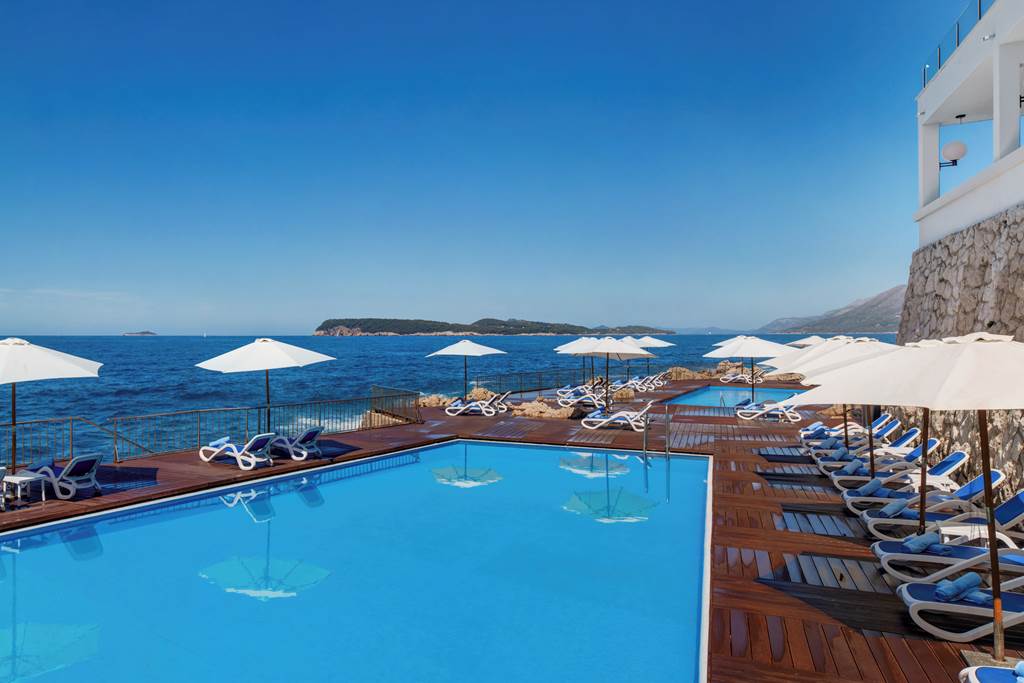 Royal Ariston Hotel