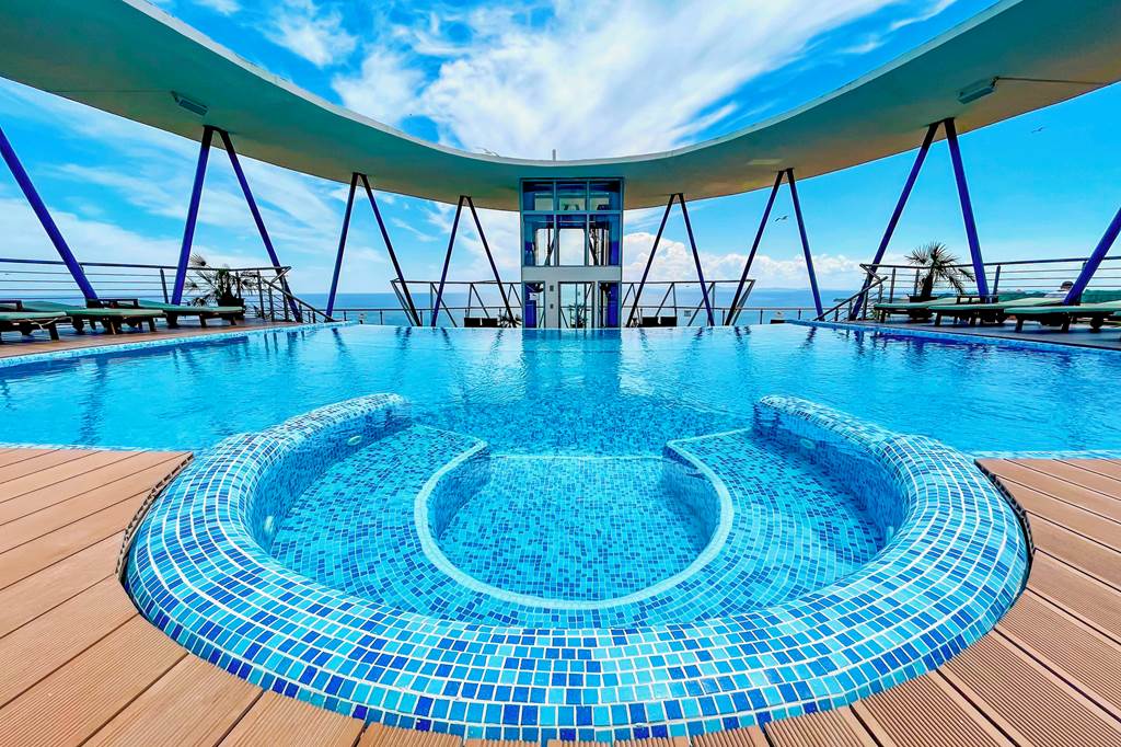 Sol Marina Palace