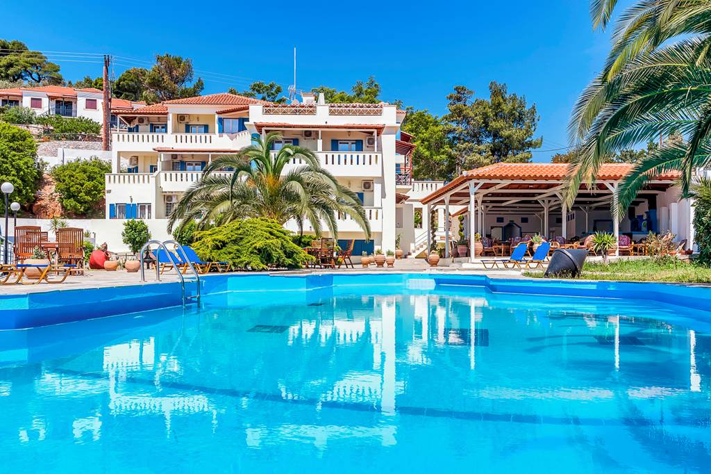 Stafylos Suites