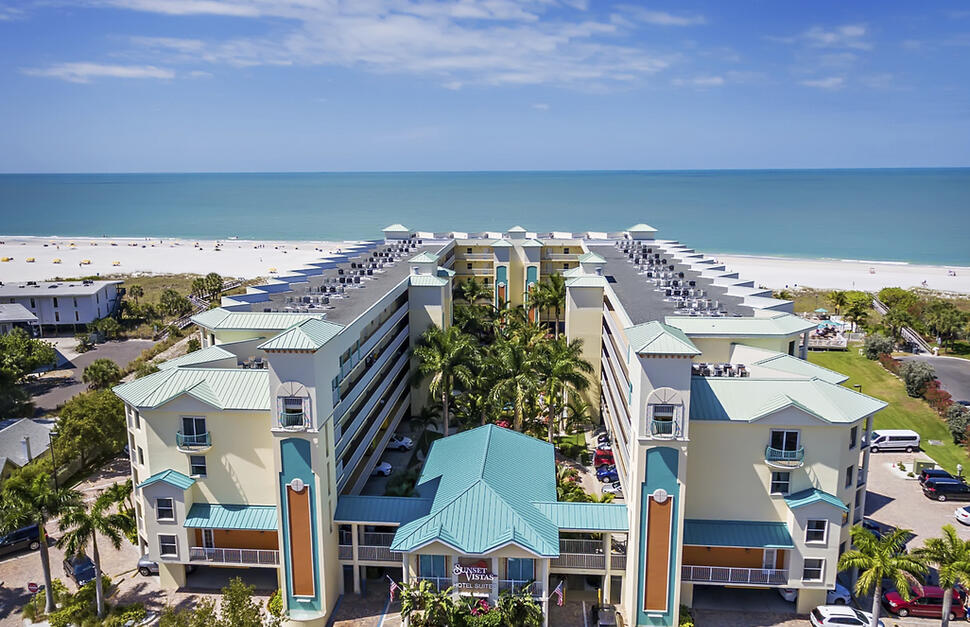 Sunset Vistas Beachfront Suites