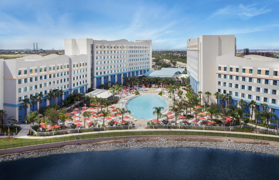 Universal's Endless Summer Resort-Surfside Inn and Suites