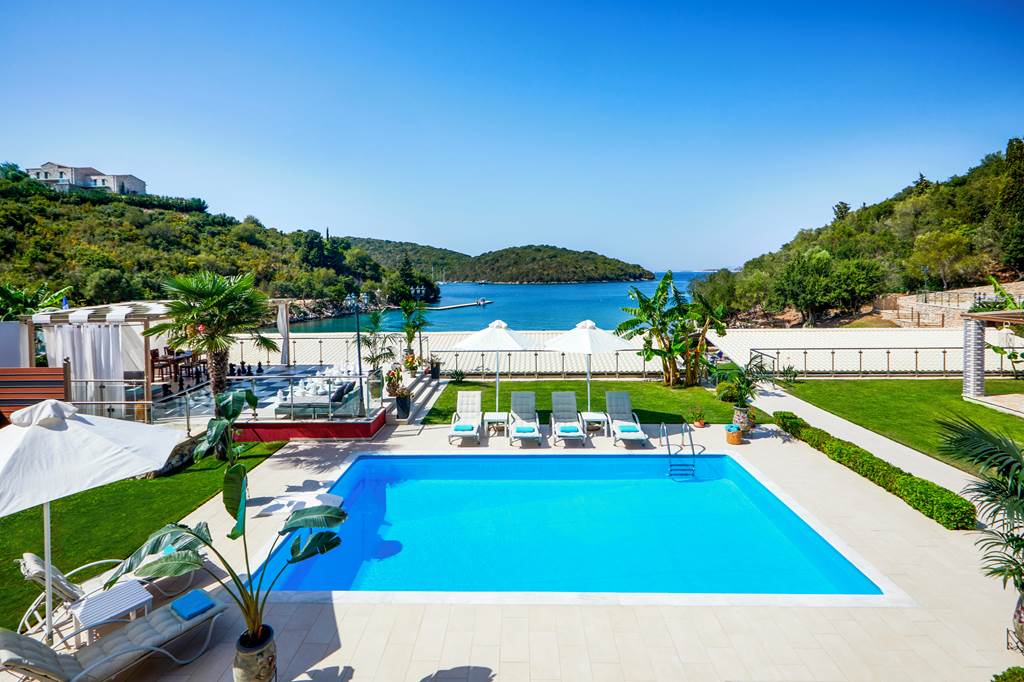 Villa Andriana Karvouno