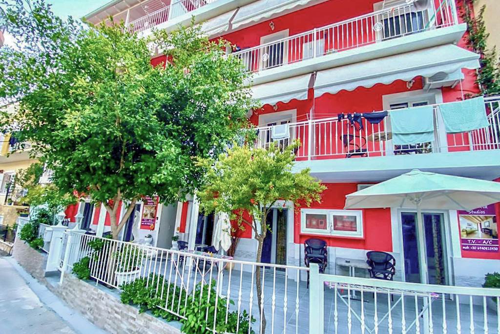 Villa Apostolis