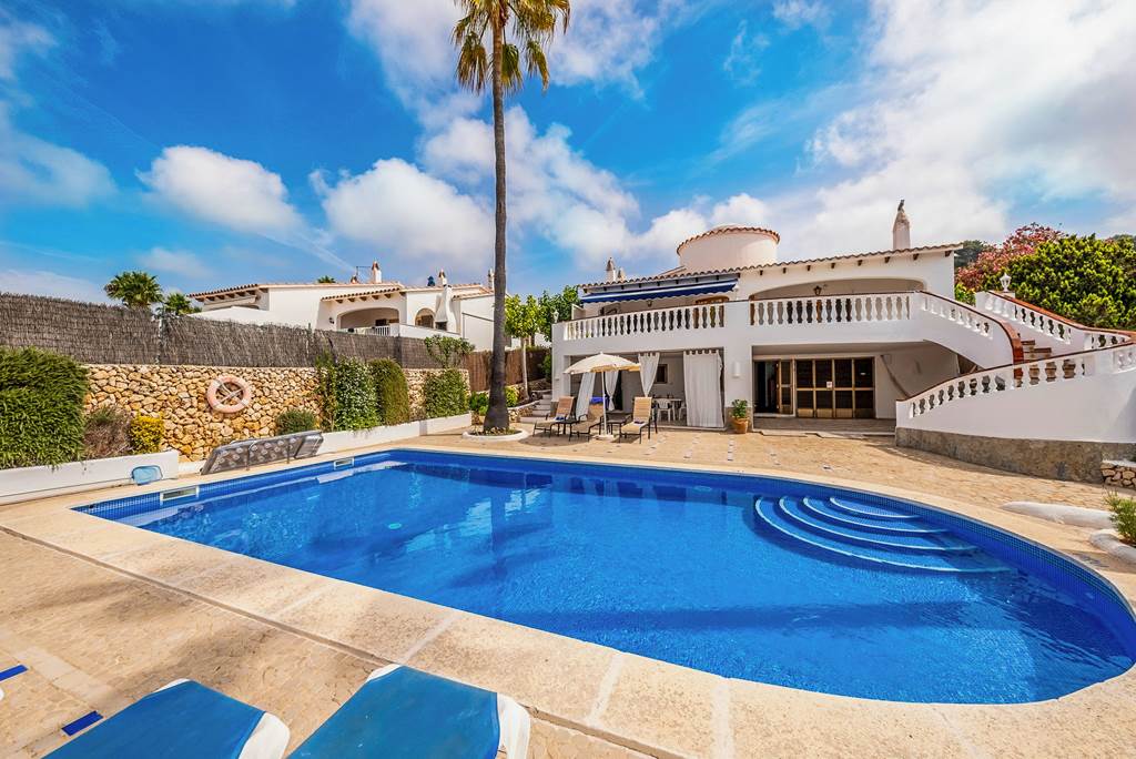 Villa Delfin