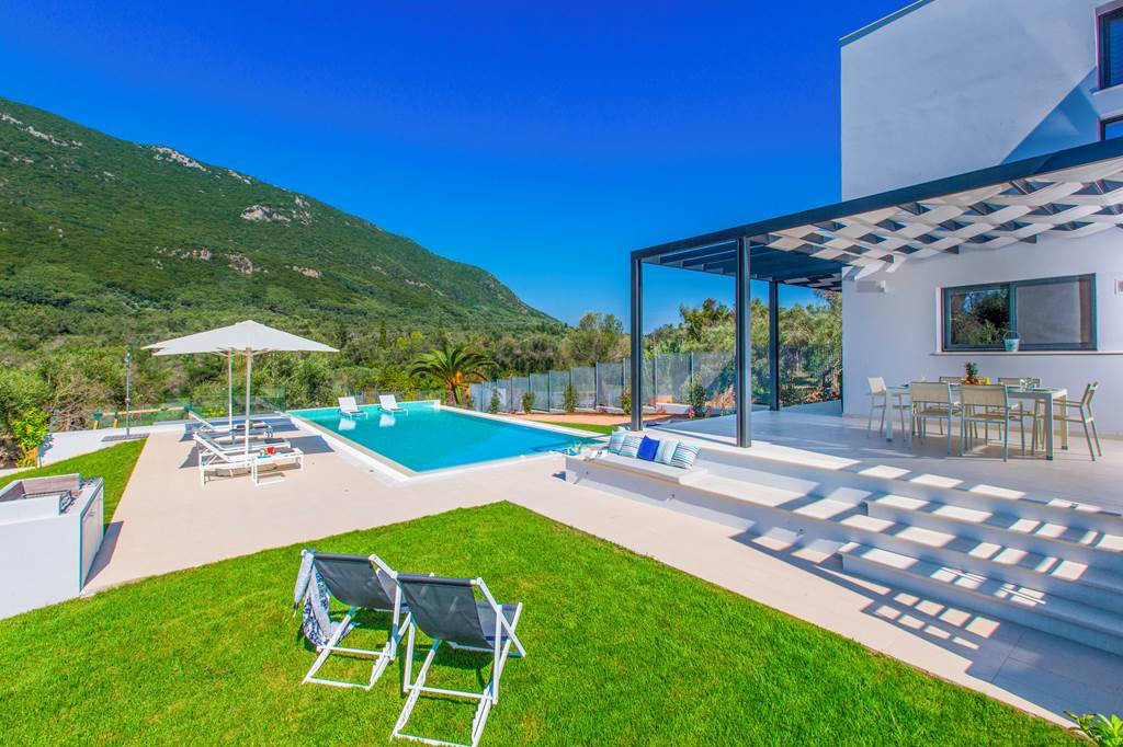 Villa Dione Sea
