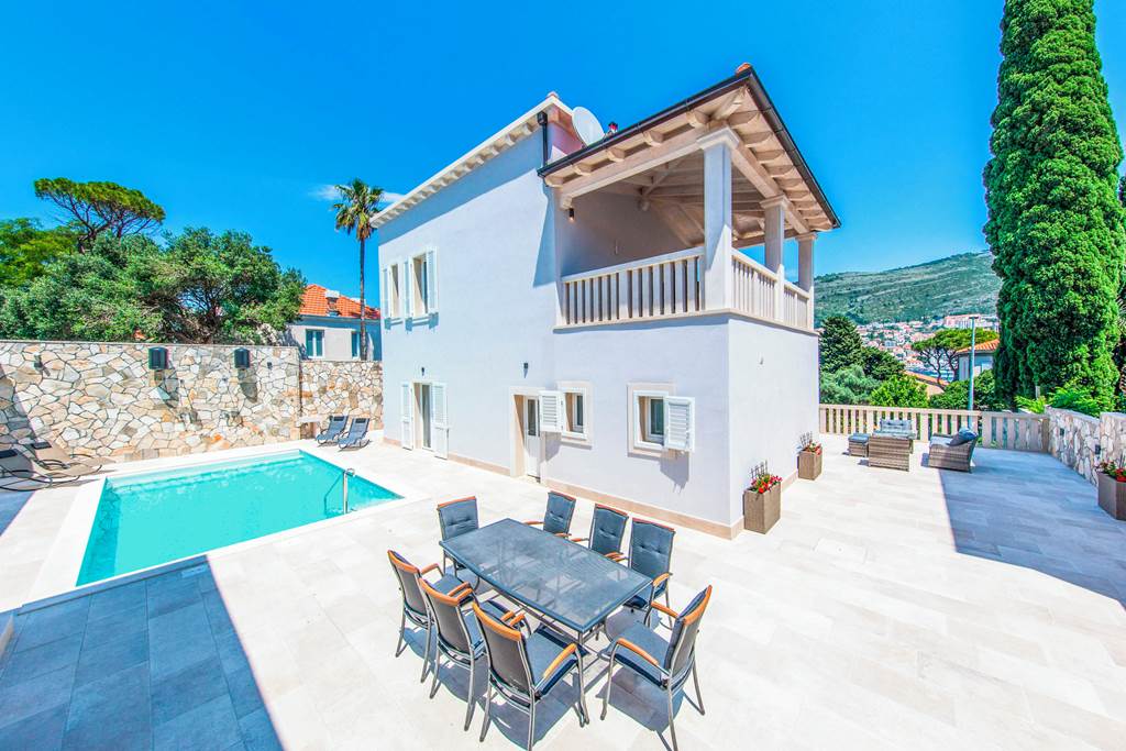 Villa Harbour Place