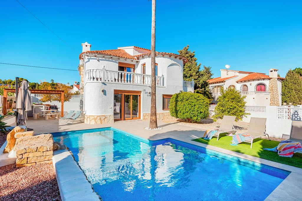 Villa K9 Ortenbach