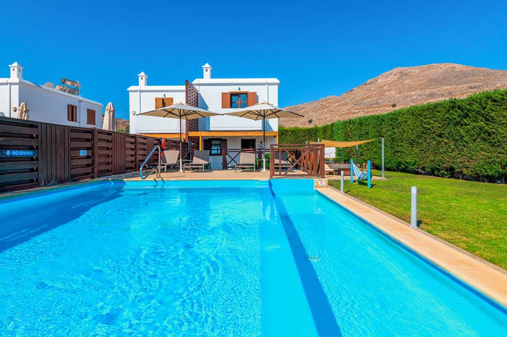 Villa Lindos Topaz