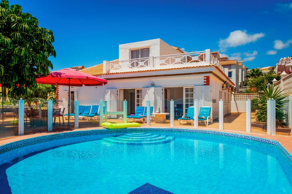 Villa Lory
