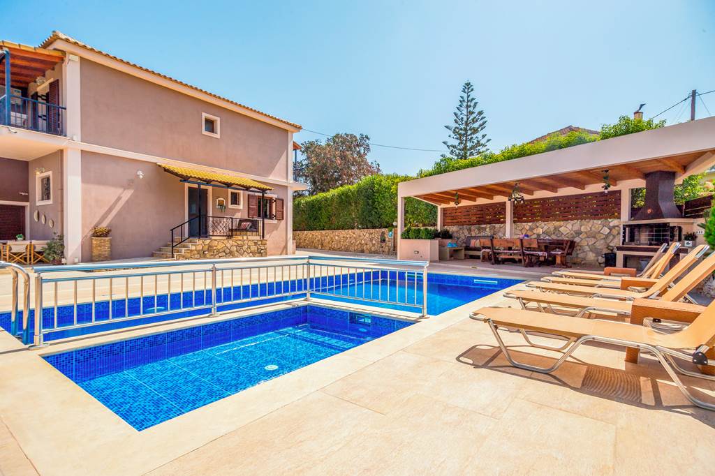 Villa Maggie Alonia