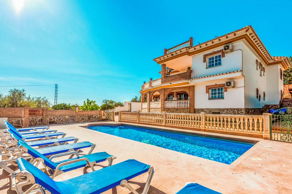 Villa Maria Isabel