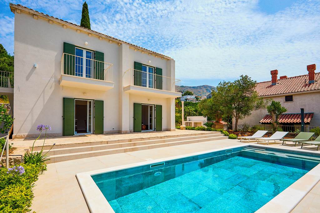 White Coral Villa