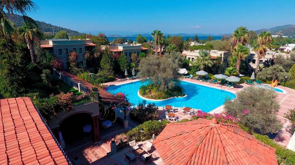 Zeytinada Hotel